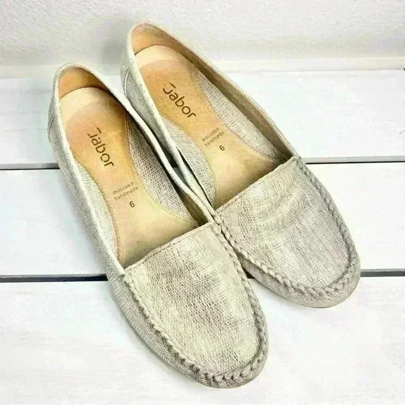 Gabor Women’s Metallic Handmade Moccasin Size 8 1/2 US (UK sizing 6) - Picture 2 of 12